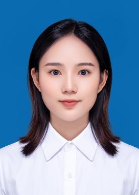 李镕君 社区党委副书记.png