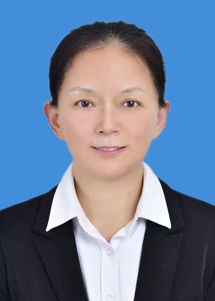 张霞  社区居委会副主任.jpg