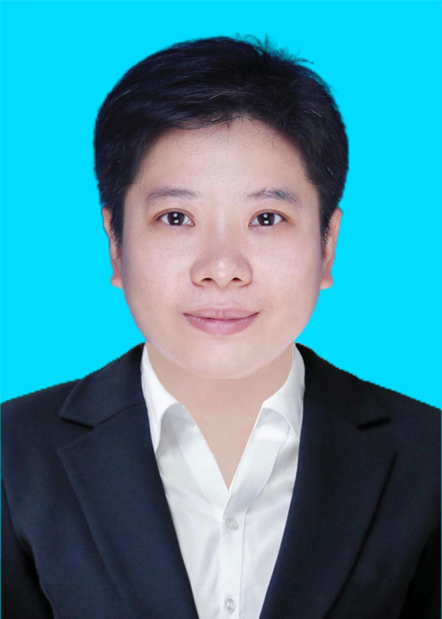 4 漆霞 社区居委会副主任.jpg